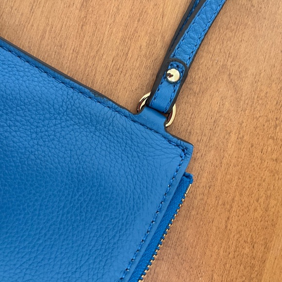 Michael Kors Blue and Gold Zip Pouch - Picture 7 of 11
